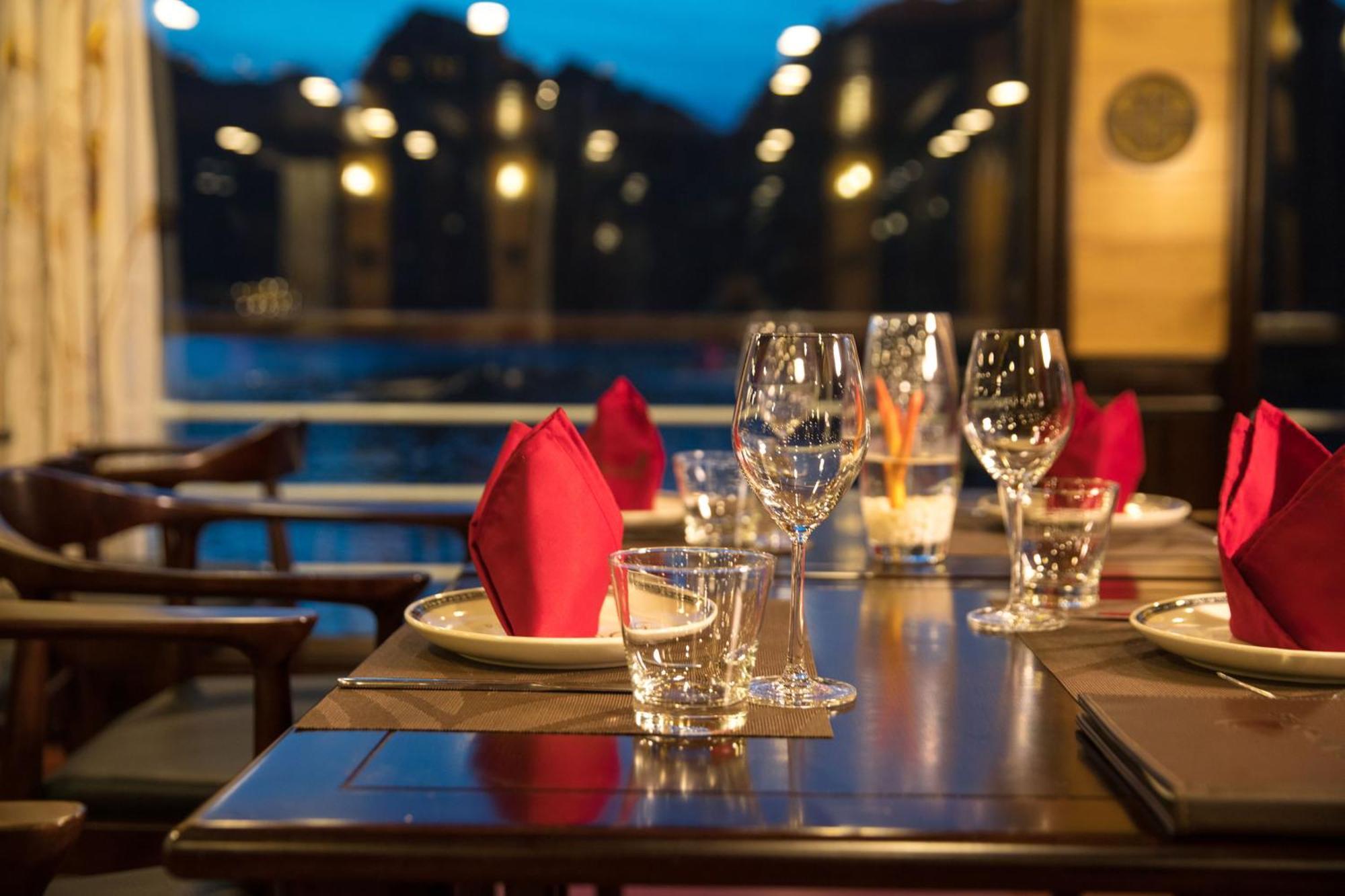 V'Spirit Cruise Hotel Ha Long Bagian luar foto