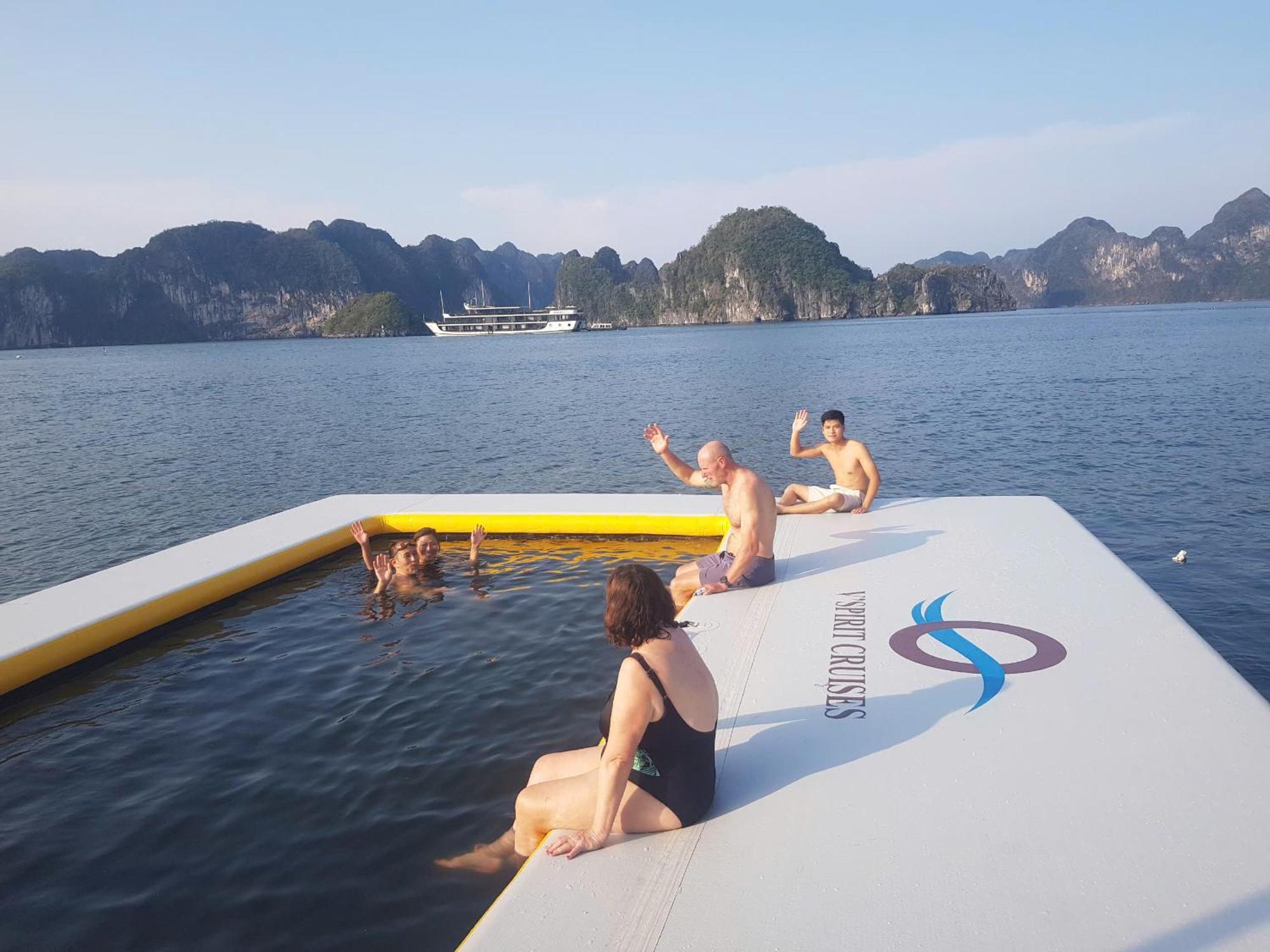 V'Spirit Cruise Hotel Ha Long Bagian luar foto